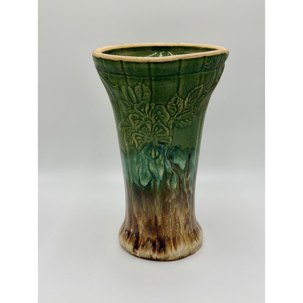 Robinson Ransbottom RRP Roseville Green Drip Glaze Art Pottery Vase